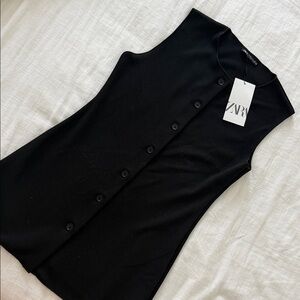 Zara Black Sleeveless Button-Down Shirt